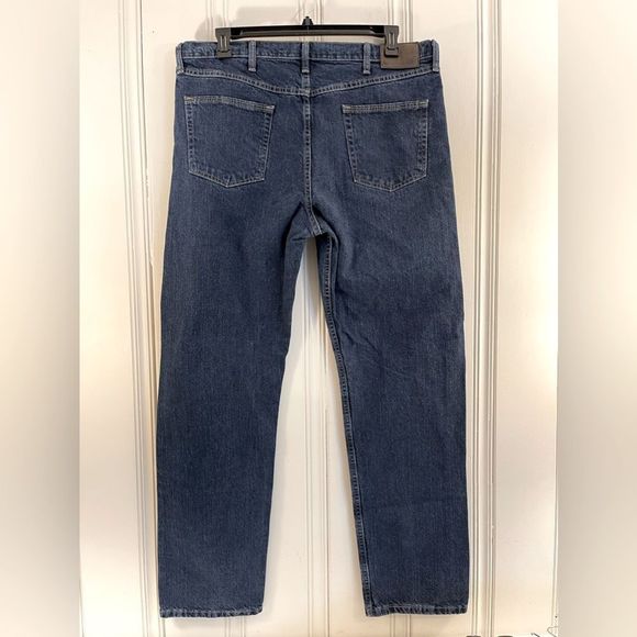 Magellan Outdoors Mens Straight Leg Jeans Size 40/34 - Picture 3 of 3